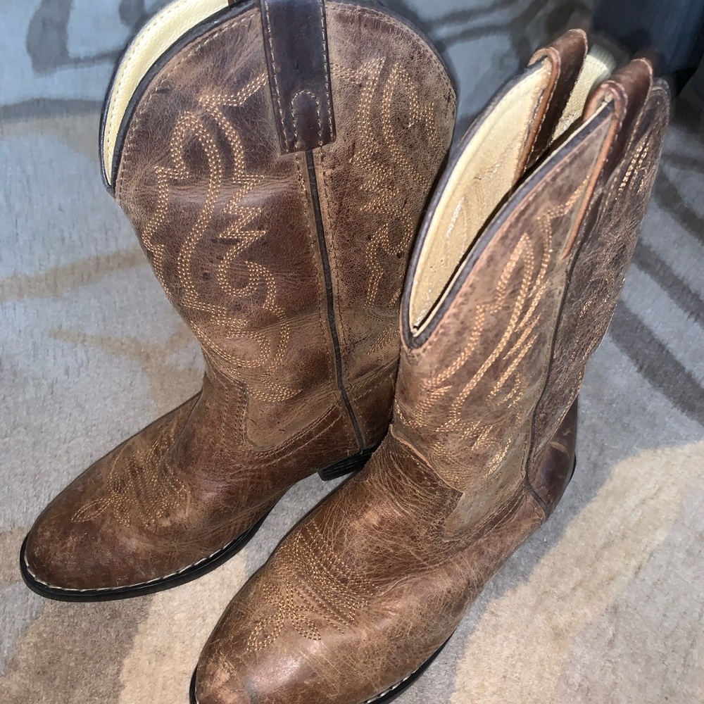 Kid’s Leather Boots